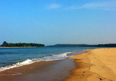 Tarkarli beach near mangosteen homestays in sindhudurg